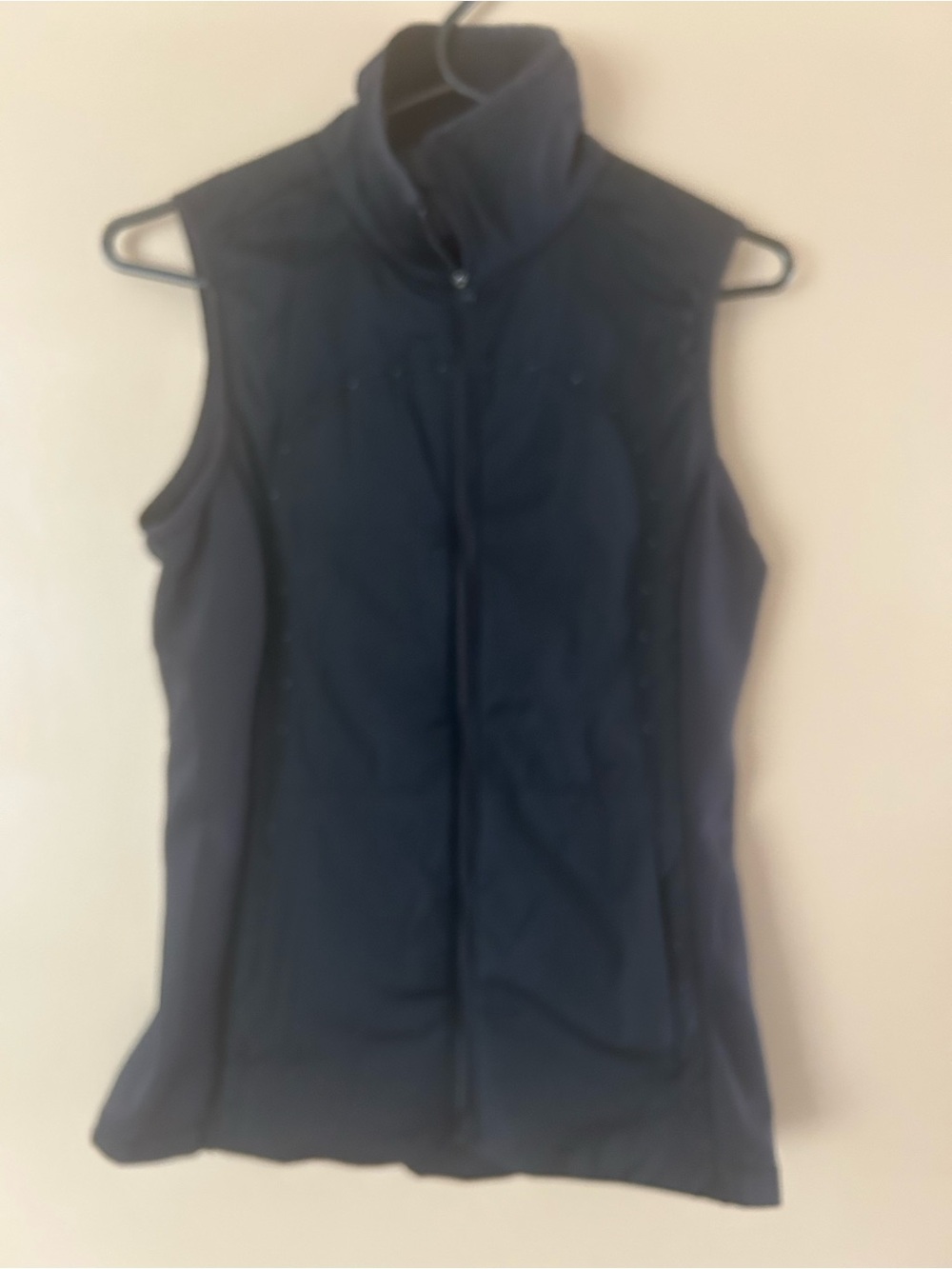 lululemon athletica Black Sleeveless Zip-Front Performance Vest